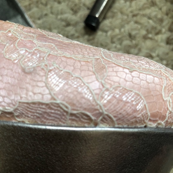 Pink and Silver Lace Platform Heels - Picture 3 of 3